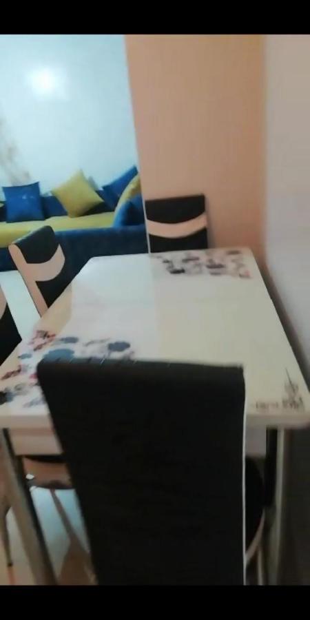 Appartement A Louer Par Jour Tânger Exterior foto