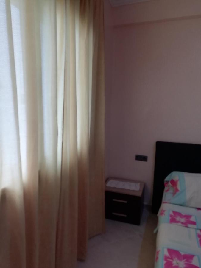 Appartement A Louer Par Jour Tânger Exterior foto