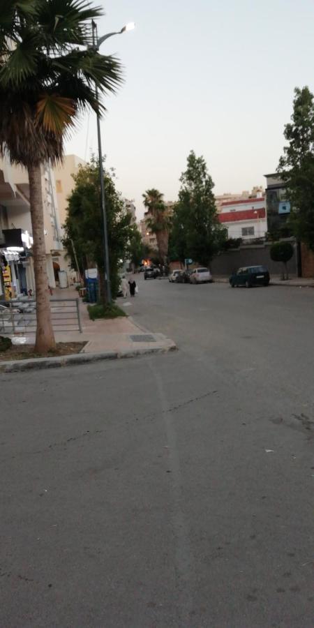 Appartement A Louer Par Jour Tânger Exterior foto